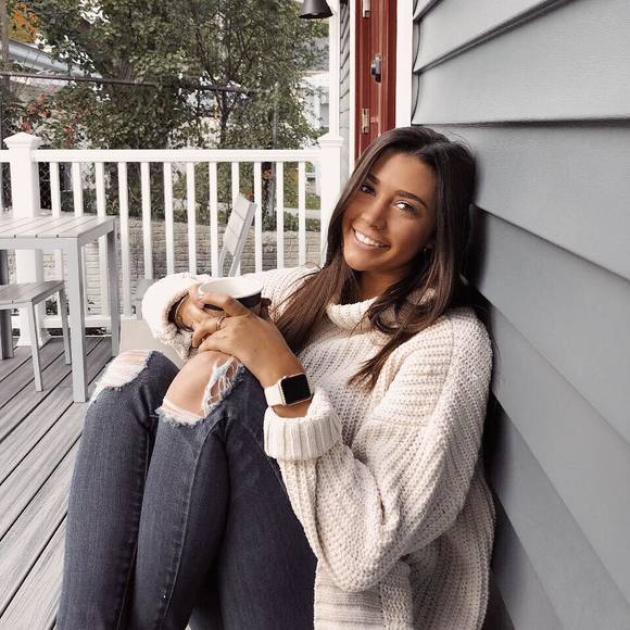 Meet your Posher, Lexie - Picture 1 of 1